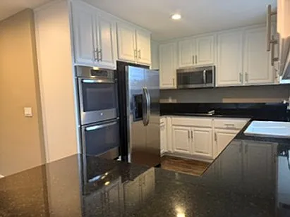 3 bed, 1624 sqft, $2,950 — Photo 3