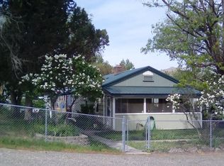 605 1st St E, Huntington, OR 97907