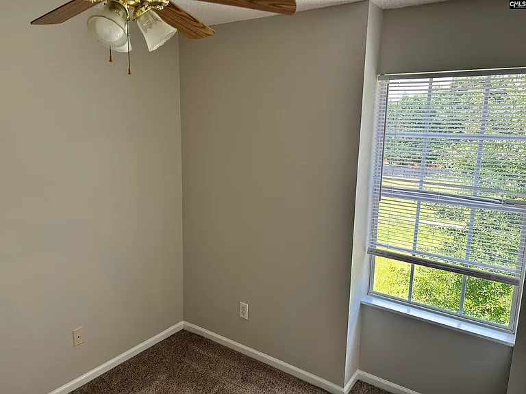 122 Curvewood Rd — Photo 33