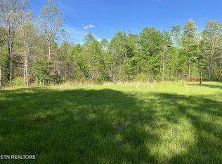 328 Peavine Firetower Rd, Crossville, TN 38571