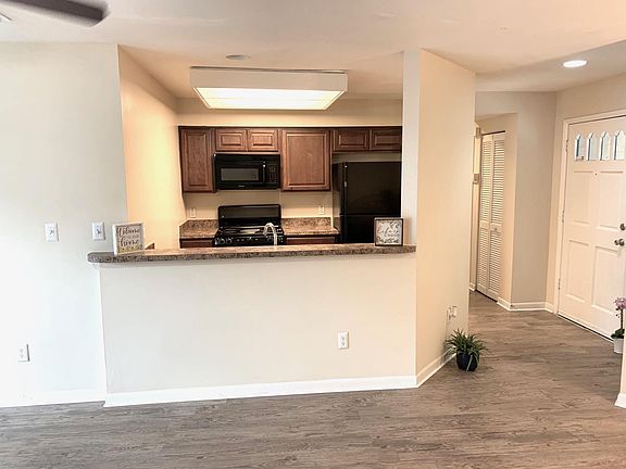 5th image of 210 S Habana Ave APT B