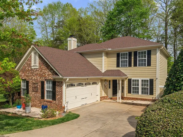 105 Walter Hagen Dr, Mebane, NC 27302