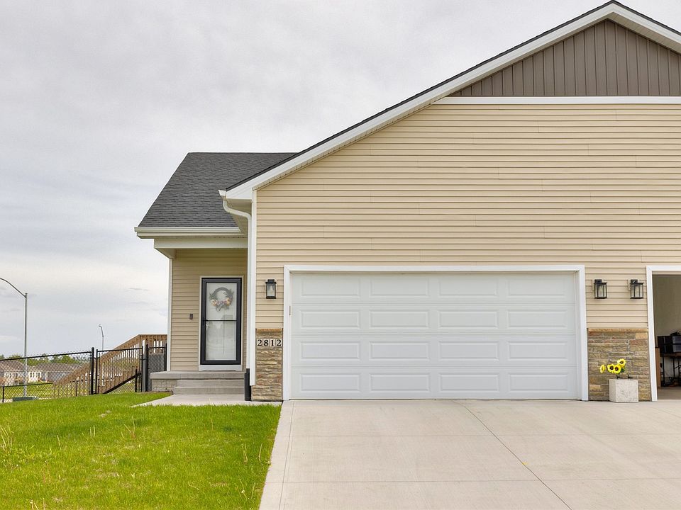 1st image of 2812 Yordi Dr