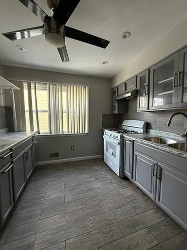 1005 Nora Dr #1 Photo 1