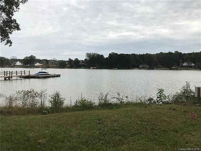 1st image of 125 Homer Ln