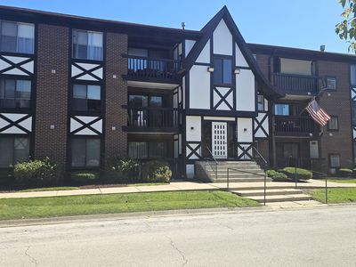 13615 Lamon Ave APT 510, Crestwood, IL, 60418