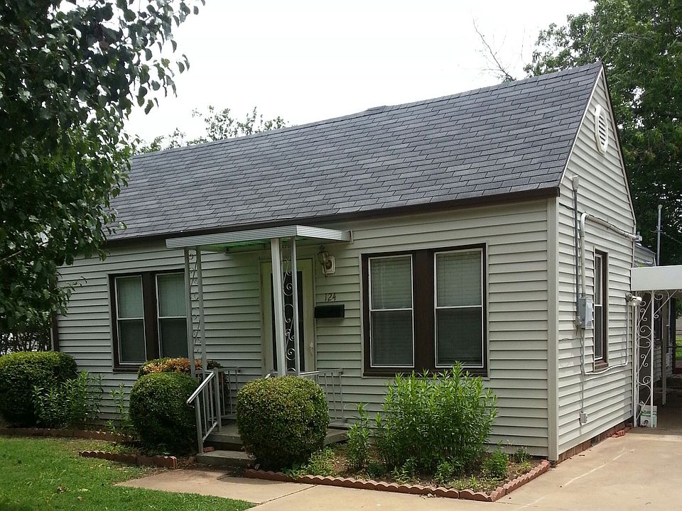 1st image of 124 W Rich St