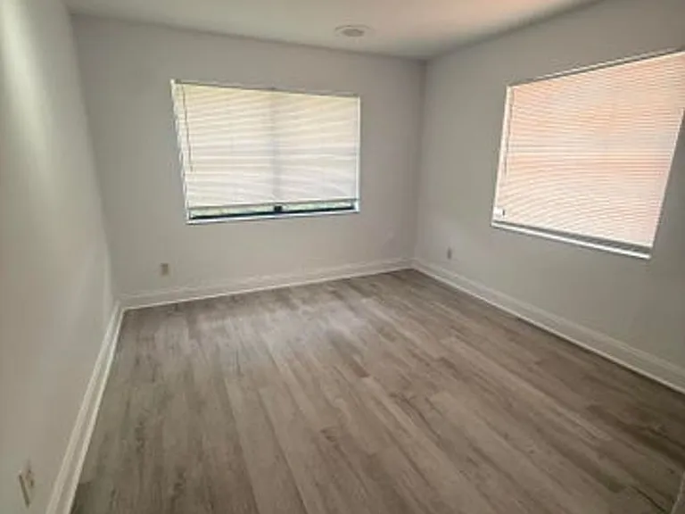 13430 SW 99th Ter — Photo 8