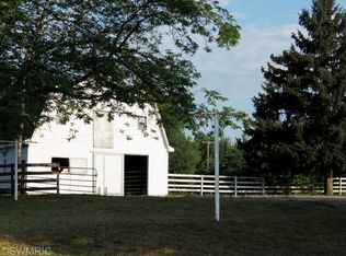 11963 White Rd, Ravenna, MI 49451