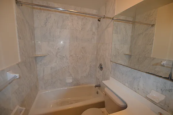 Rented by City Stop Realty | media 14