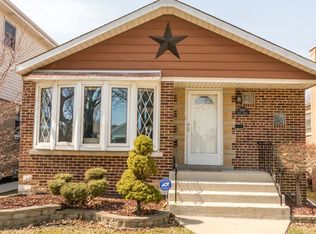 5240 S Nagle Ave, Chicago, IL 60638
