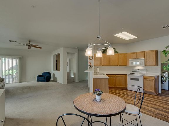 Spacious Great Room & Kitchen