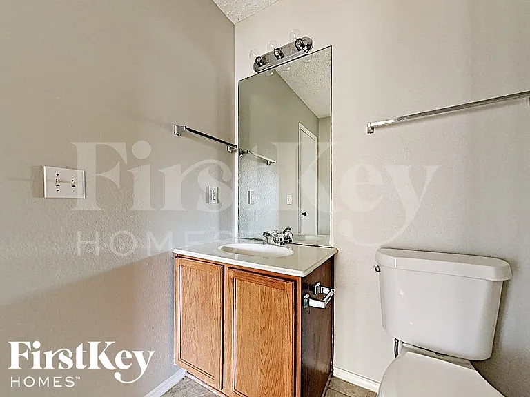 1600 Shady Shores Dr — Photo 15