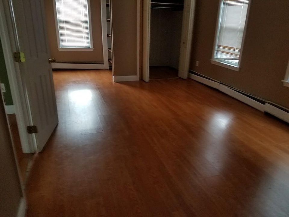 1st image of 7 Stearns St #2