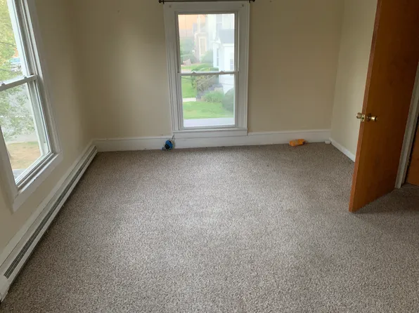 53 N Main St APT 2, Mansfield, PA 16933