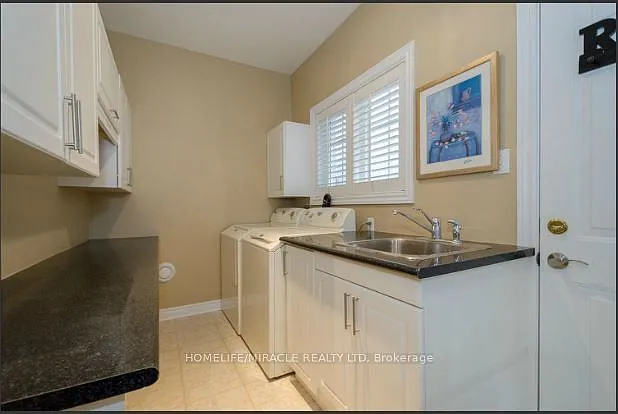 30 Masters Green Cres — Photo 16
