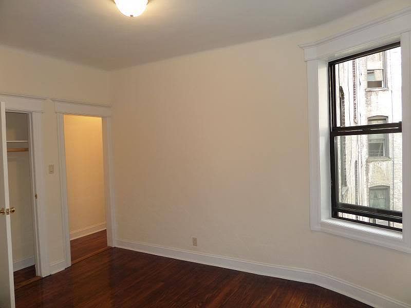 1st image of 2810 36th St APT 2