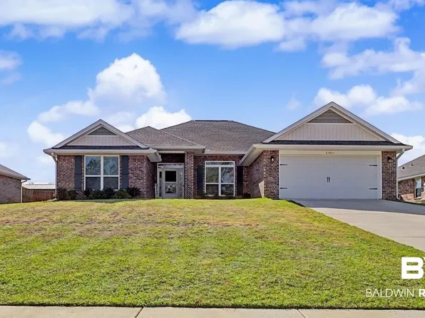 22849 Ridgewood Dr, Robertsdale, AL 36567