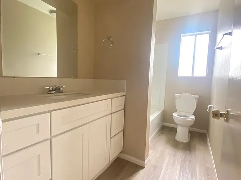 10942 Rincon St #42 — Photo 6