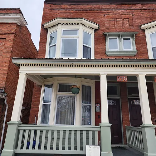 720-722 W Granite St Photo 1