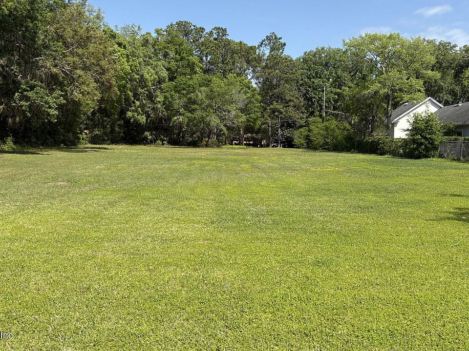 2nd image of 12956 LONGVIEW Circle