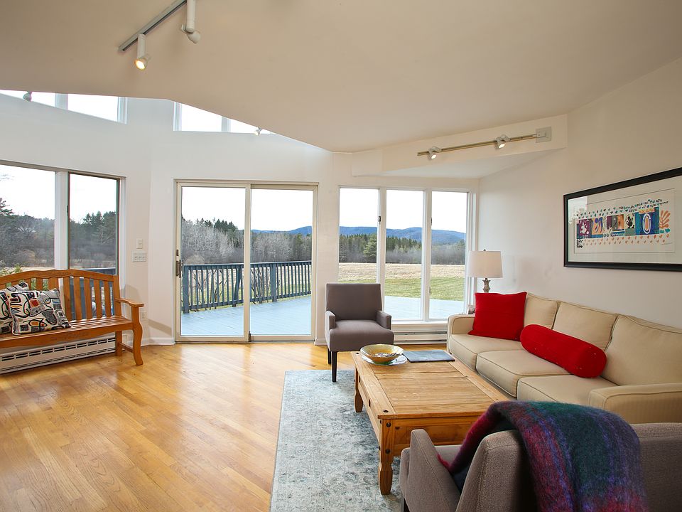 29 Rattlesnake Mountain Rd