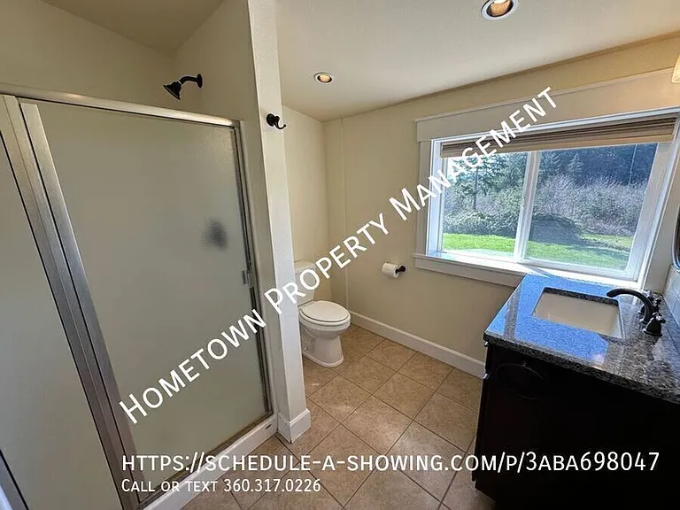 4047 Legacy Dr NE #GUEST HOUSE — Photo 22