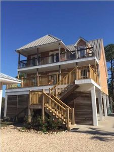 808 W Bayshore Dr, Eastpoint, FL, 32328