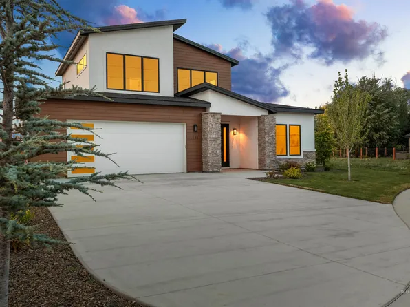 6536 W Flathead Lake St, Eagle, ID 83616