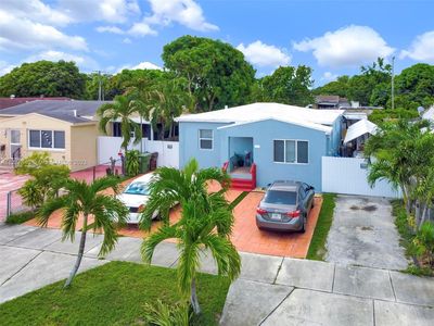 568 E 15th St, Hialeah, FL, 33010