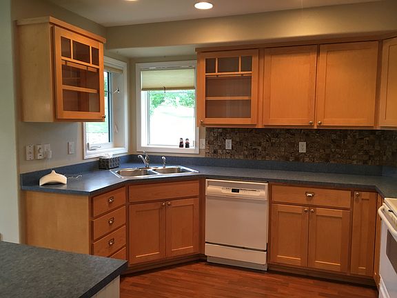 4th image of 112 Eagle Dr
