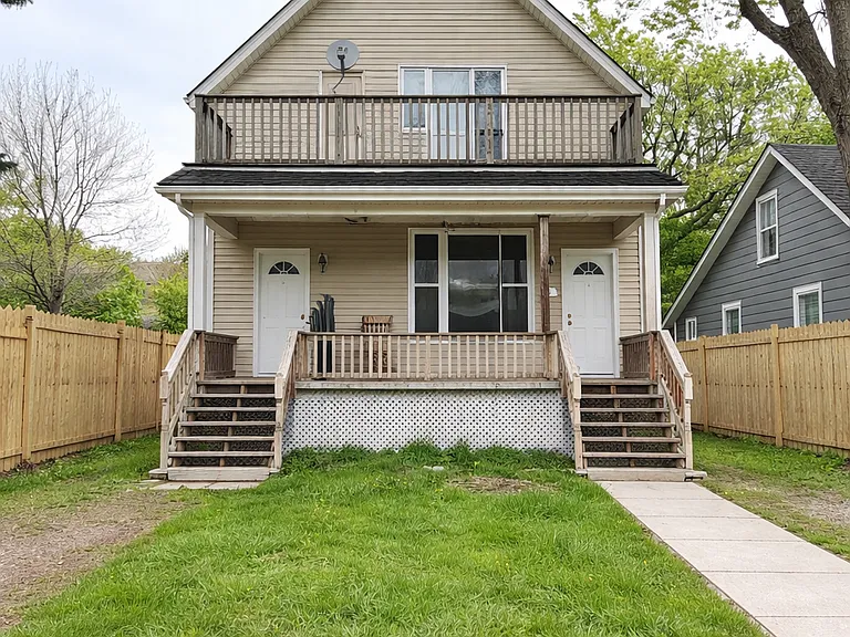 178 Talfourd St #A — Photo 2