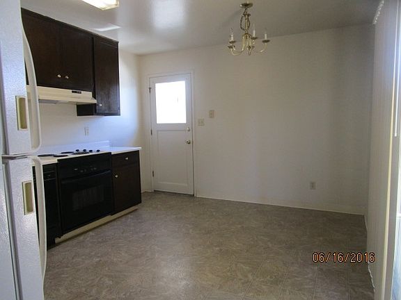 4th image of 2253 Santiago Way APT D