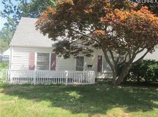 23781 Colbourne Rd, Euclid, OH 44123