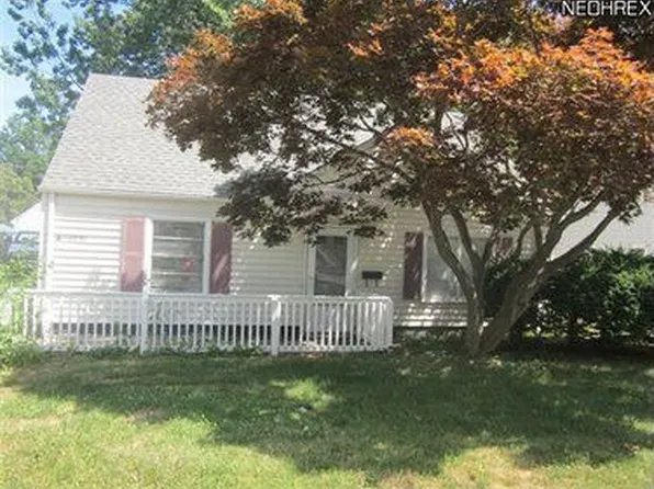 23781 Colbourne Rd, Euclid, OH 44123