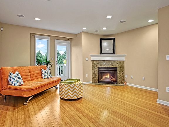 2nd image of 8714 Mary Ave NW