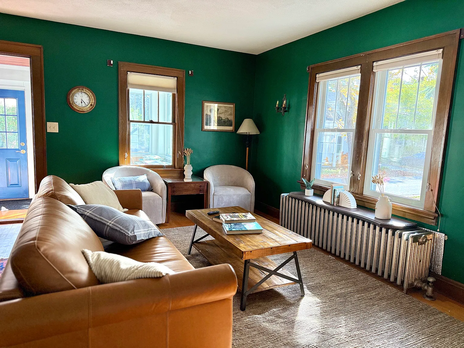 3 bed, 1385 sqft, $3,000 — Photo 4