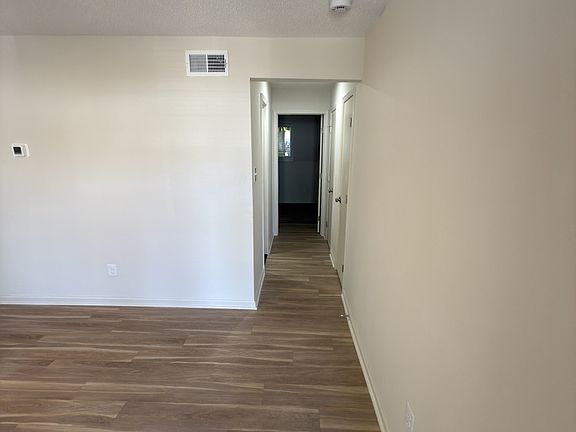 5th image of 4777 Dadson Ct