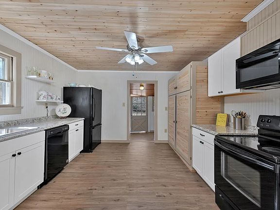 5th image of 3204 Ray Owens Rd #3204