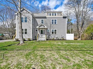 37 Onset Ave, Buzzards Bay, MA 02532