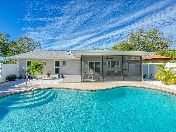 3rd image of 2339 Orangeside Rd