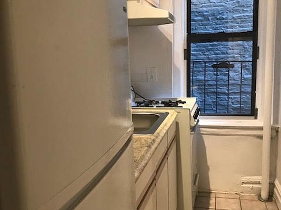 2nd image of 248 W 17th St APT 208