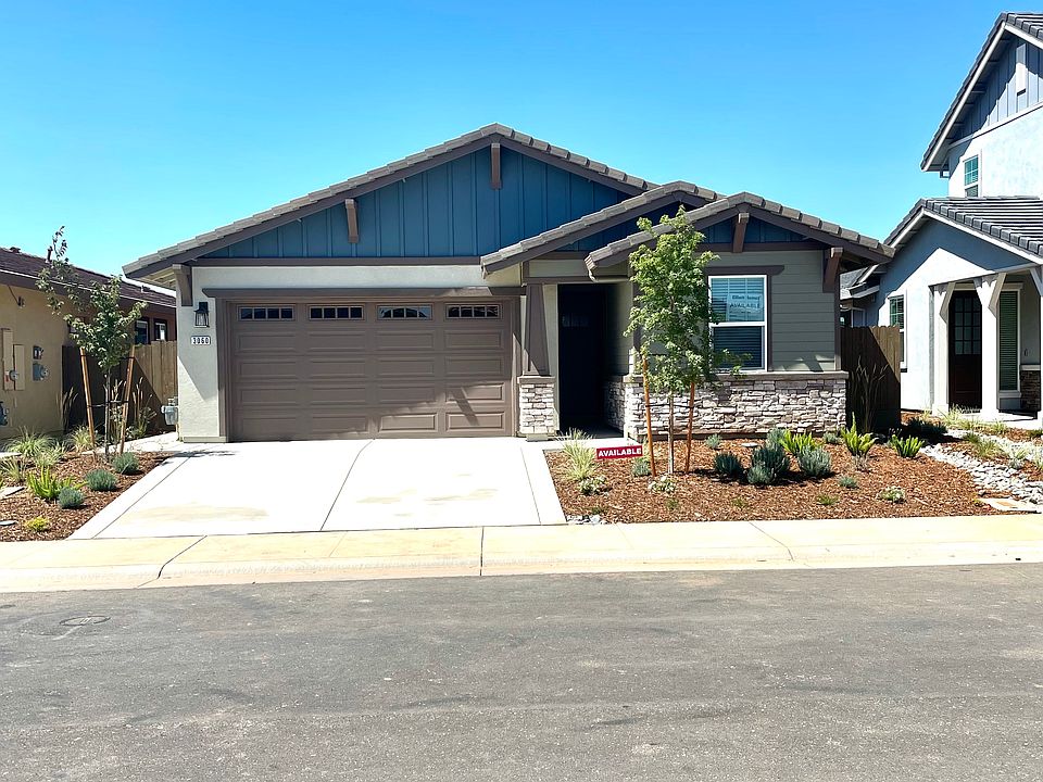 1st image of 3060 Poas Way