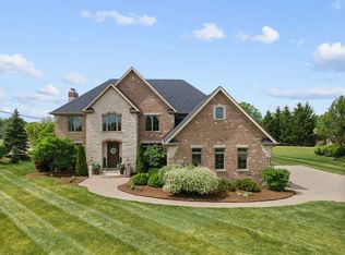 22322 N Prairie Ct, Kildeer, IL 60047