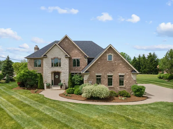 22322 N Prairie Ct, Kildeer, IL 60047