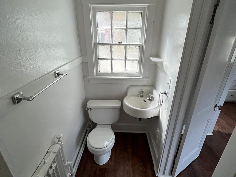 1206 Mill St #4 — Photo 13
