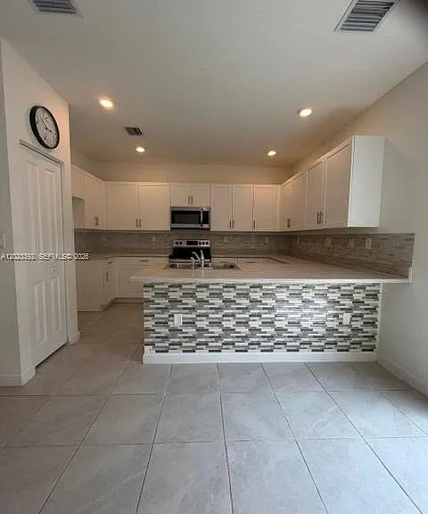 1836 SE 26th Rd — Photo 3
