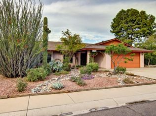 5810 W Saint John Rd, Glendale, AZ 85308