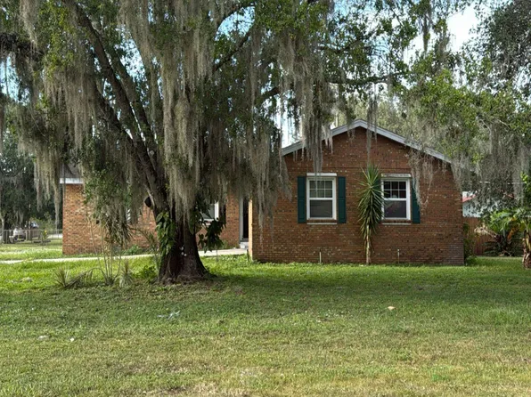 107 Howe Ave, Labelle, FL 33935