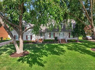 1416 Pine Grove Ln, Chesapeake, VA 23321